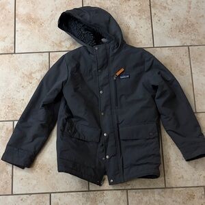 Patagonia Kids Black Hooded Puffer Jacket. Dark Grey. Size 10